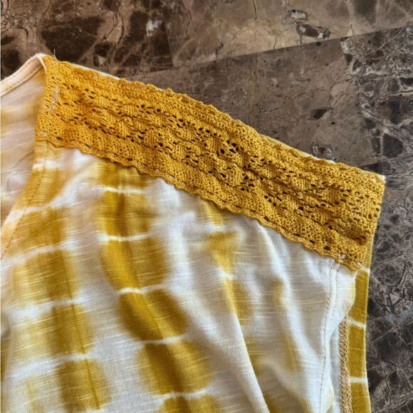 Como Blu Women’s Plus Size 1XL Front Tie Embroidered Detail​ - Picture 7 of 11